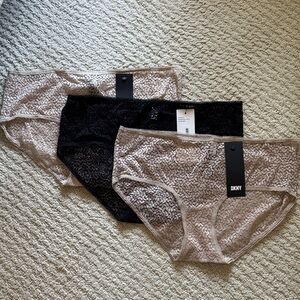 DKNY Black and Tan Modern Lace Hipster Panty Lot of 3